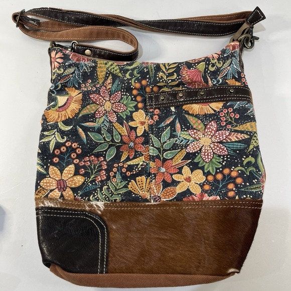 Myra Bag Handbags - Myra Bag Sillage Floral Canvas & Fur Boho Western Crossbody Shoulder Bag‎